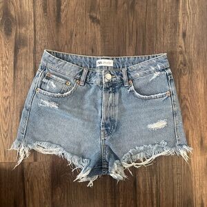 Zara Women's Distressed Denim Shorts - Blue